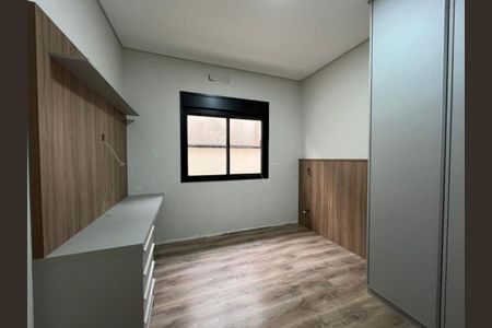 Casa de condomínio à venda com 183m², 3 quartos e 4 vagas