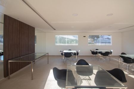 Apartamento para alugar com 50m², 2 quartos e 1 vaga Apartamento para alugar com 50m², 2 quartos e 1 vagaÁrea comum - Salão de festas 2