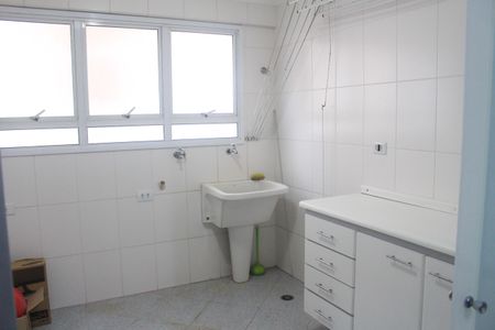 Apartamento para alugar com 137m², 3 quartos e 2 vagasÁrea de Serviço