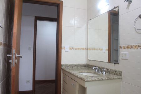 Apartamento para alugar com 137m², 3 quartos e 2 vagasBanheiro da Suíte 2