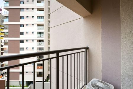 Studio à venda com 24m², 1 quarto e sem vaga Studio à venda com 24m², 1 quarto e sem vagaVaranda