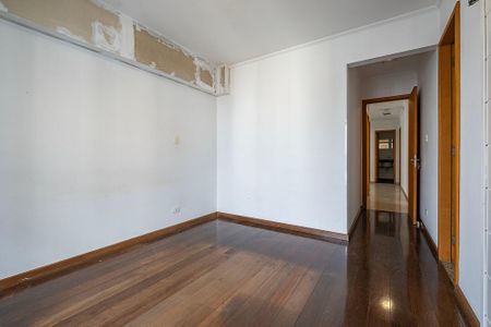 Apartamento à venda com 130m², 3 quartos e 3 vagas Apartamento à venda com 130m², 3 quartos e 3 vagasSuíte 1