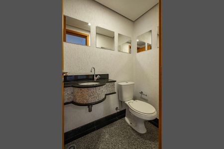 Apartamento à venda com 130m², 3 quartos e 3 vagas Apartamento à venda com 130m², 3 quartos e 3 vagasLavabo