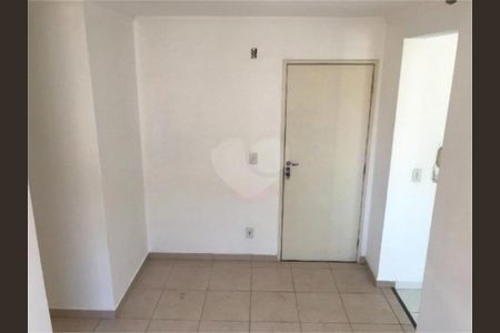 Apartamento à venda com 3 quartos, 99m² em Jardim Santa Teresinha, São Paulo