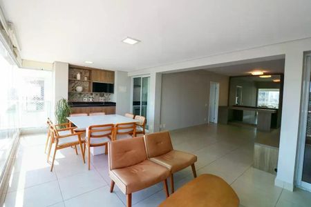 Apartamento à venda com 138m², 3 quartos e 2 vagas