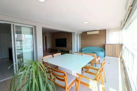 Apartamento à venda com 138m², 3 quartos e 2 vagas