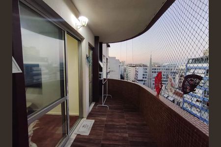 Apartamento à venda com 92m², 2 quartos e 1 vaga