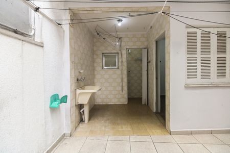 Quintal  de casa para alugar com 4 quartos, 120m² em Chácara Santo Antônio (zona Leste), São Paulo