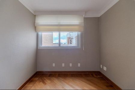 Apartamento à venda com 185m², 4 quartos e 4 vagas