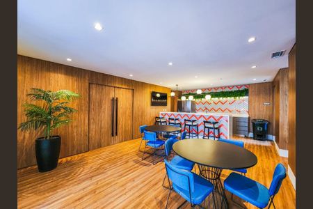 Apartamento à venda com 2 quartos, 71m² em City América, São Paulo