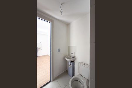 Apartamento para alugar com 11m², 2 quartos e sem vaga Apartamento para alugar com 11m², 2 quartos e sem vagaBanheiro