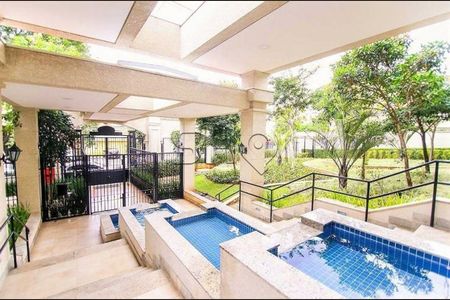 Apartamento à venda com 4 quartos, 244m² em Água Branca, São Paulo