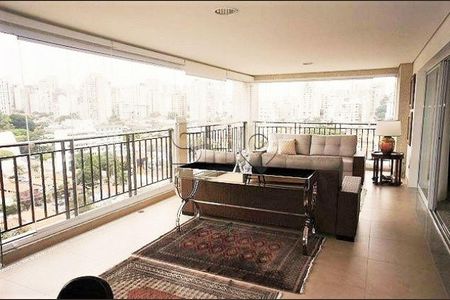 Apartamento à venda com 4 quartos, 244m² em Água Branca, São Paulo