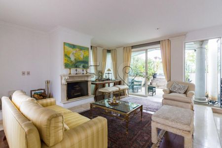 Apartamento à venda com 551m², 5 quartos e 8 vagas