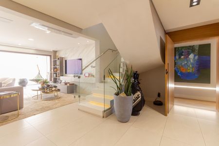 Apartamento à venda com 460m², 4 quartos e 6 vagas
