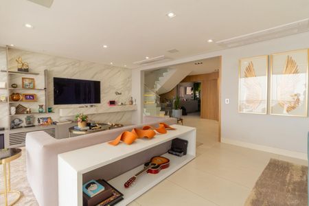 Apartamento à venda com 4 quartos, 460m² em Pompeia, São Paulo