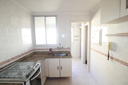 Apartamento à venda com 72m², 2 quartos e 1 vagaCozinha