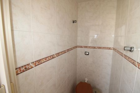 Apartamento à venda com 72m², 2 quartos e 1 vagaÁrea de Serviço - Banheiro