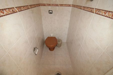 Apartamento à venda com 72m², 2 quartos e 1 vagaÁrea de Serviço - Banheiro