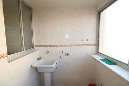 Apartamento à venda com 72m², 2 quartos e 1 vagaÁrea de Serviço