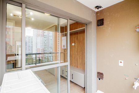 Varanda de kitnet/studio para alugar com 1 quarto, 31m² em Vila Zilda, São Paulo