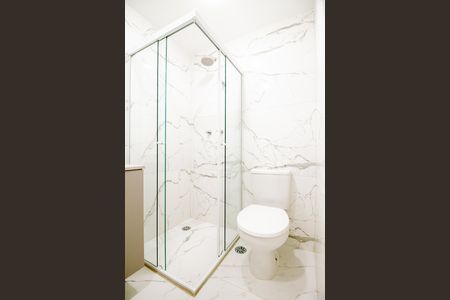 Banheiro de kitnet/studio para alugar com 1 quarto, 31m² em Vila Zilda, São Paulo
