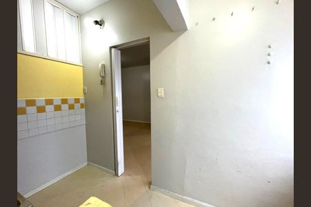 Studio para alugar com 40m², 1 quarto e sem vaga Studio para alugar com 40m², 1 quarto e sem vagaStudio