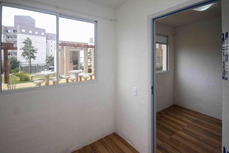 Quarto 02 de apartamento para alugar com 2 quartos, 32m² em Parque São Lourenço, São Paulo