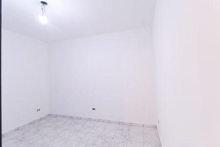Casa para alugar com 82m², 1 quarto e sem vaga