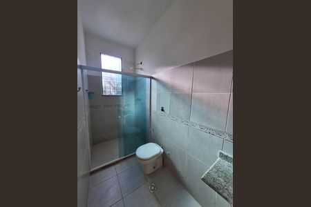 Casa de condomínio à venda com 225m², 5 quartos e 1 vaga Casa de condomínio à venda com 225m², 5 quartos e 1 vagaBanheiro da Suíte