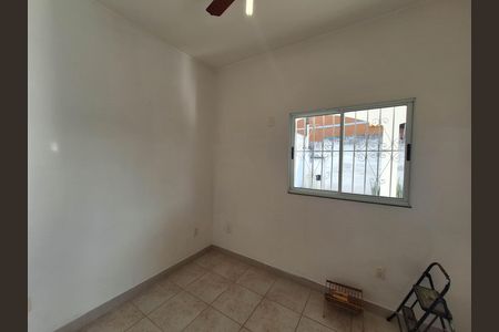 Casa de condomínio à venda com 225m², 5 quartos e 1 vaga Casa de condomínio à venda com 225m², 5 quartos e 1 vagaQuarto 2