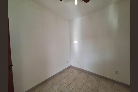 Casa de condomínio à venda com 225m², 5 quartos e 1 vaga Casa de condomínio à venda com 225m², 5 quartos e 1 vagaQuarto 2