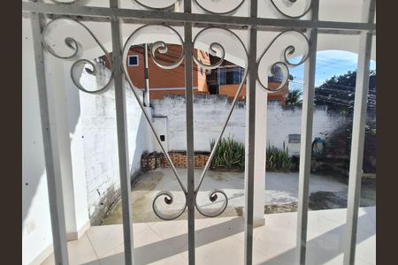 Casa de condomínio à venda com 225m², 5 quartos e 1 vaga Casa de condomínio à venda com 225m², 5 quartos e 1 vagaVista do Quarto 2