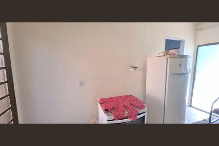 Cozinha de casa para alugar com 2 quartos, 160m² em Residencial Leo Gomes de Moraes, Ribeirão Preto
