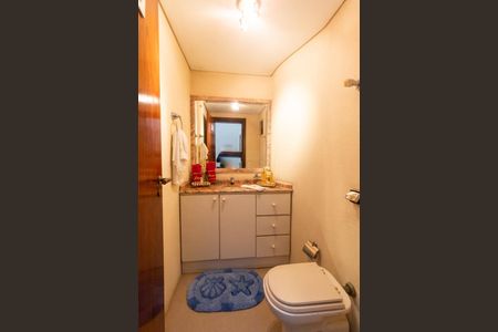 Casa à venda com 924m², 5 quartos e 10 vagas Casa à venda com 924m², 5 quartos e 10 vagasLavabo