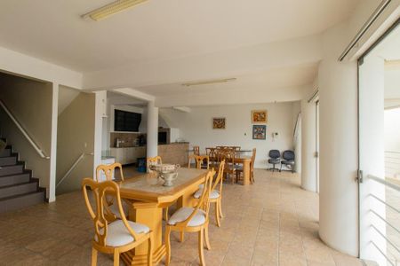 Casa à venda com 924m², 5 quartos e 10 vagas Casa à venda com 924m², 5 quartos e 10 vagasEspaço Gourmet