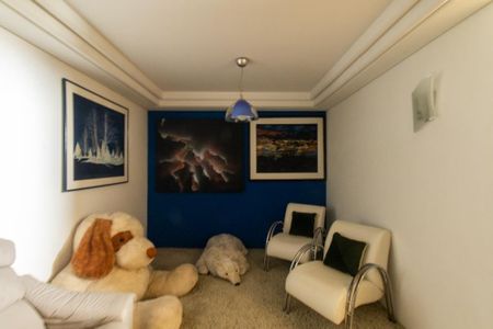 Casa à venda com 924m², 5 quartos e 10 vagas Casa à venda com 924m², 5 quartos e 10 vagasCinema