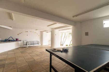 Casa à venda com 924m², 5 quartos e 10 vagas Casa à venda com 924m², 5 quartos e 10 vagasÁrea comum