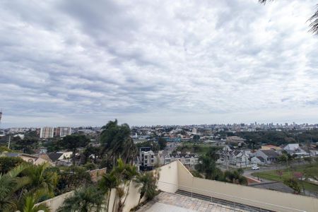 Casa à venda com 924m², 5 quartos e 10 vagas Casa à venda com 924m², 5 quartos e 10 vagasVista da varanda