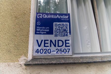 Apartamento à venda com 65m², 2 quartos e 1 vaga Apartamento à venda com 65m², 2 quartos e 1 vagaPlaquinha