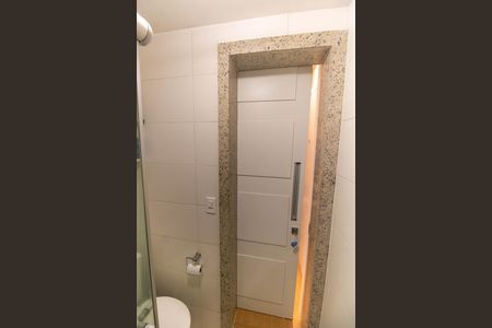 Apartamento à venda com 65m², 2 quartos e 1 vaga Apartamento à venda com 65m², 2 quartos e 1 vagaBanheiro