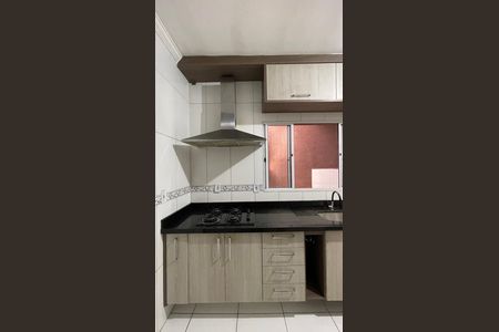 Cozinha de casa de condomínio para alugar com 3 quartos, 102m² em Vila Granada, São Paulo