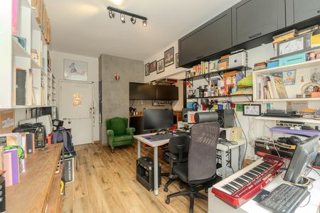 Apartamento à venda com 41m², 1 quarto e sem vaga Apartamento à venda com 41m², 1 quarto e sem vagaSala