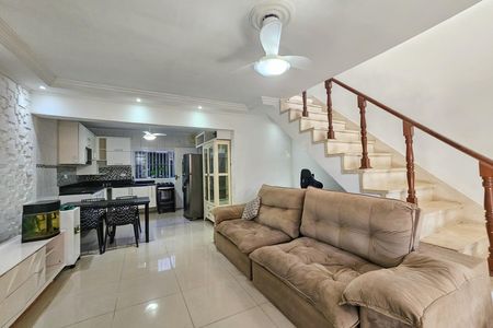 Casa para alugar com 75m², 2 quartos e 1 vaga
