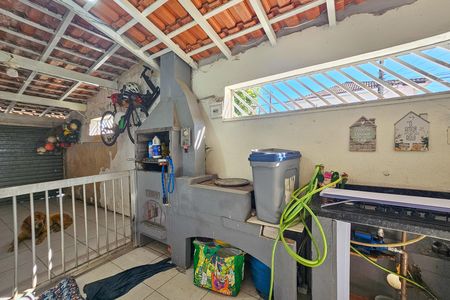 Casa para alugar com 75m², 2 quartos e 1 vaga