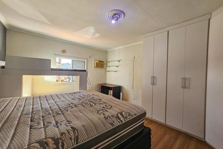 Casa para alugar com 75m², 2 quartos e 1 vaga
