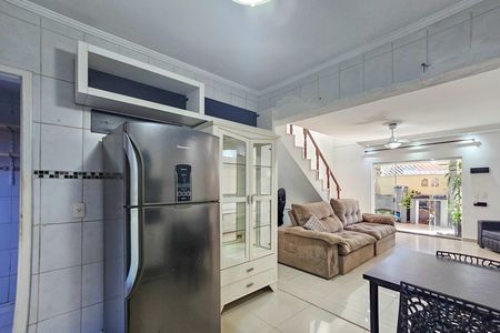 Casa para alugar com 2 quartos, 75m² em Jardim Helena Maria, Guarujá