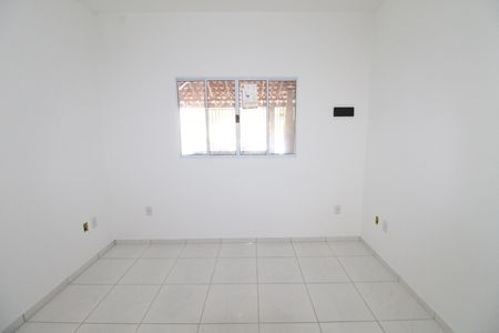 Casa para alugar com 130m², 2 quartos e 2 vagasSala