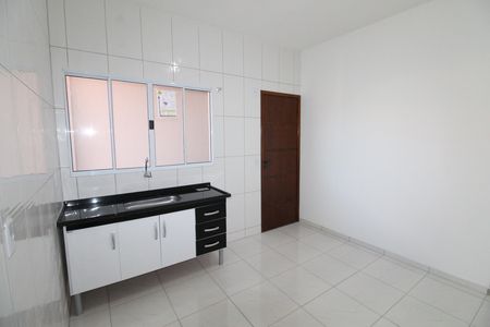 Casa para alugar com 130m², 2 quartos e 2 vagasCozinha