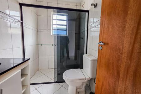 Casa para alugar com 220m², 3 quartos e 3 vagas Casa para alugar com 220m², 3 quartos e 3 vagasBanheiro